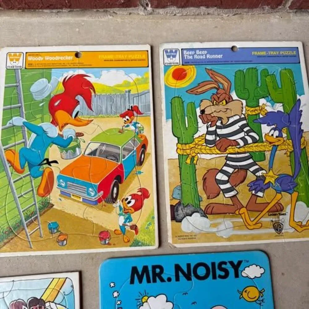 5 Vintage Frame-Tray Puzzles Hot Wheels, Woody Woodpecker, Road Runner